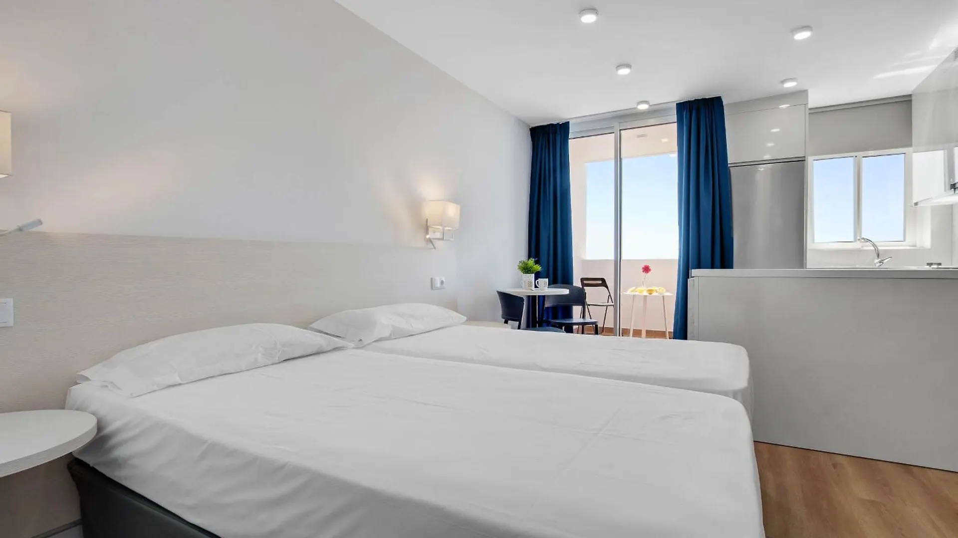 Sol 311 By Ivi Real Estate Daire Torremolinos